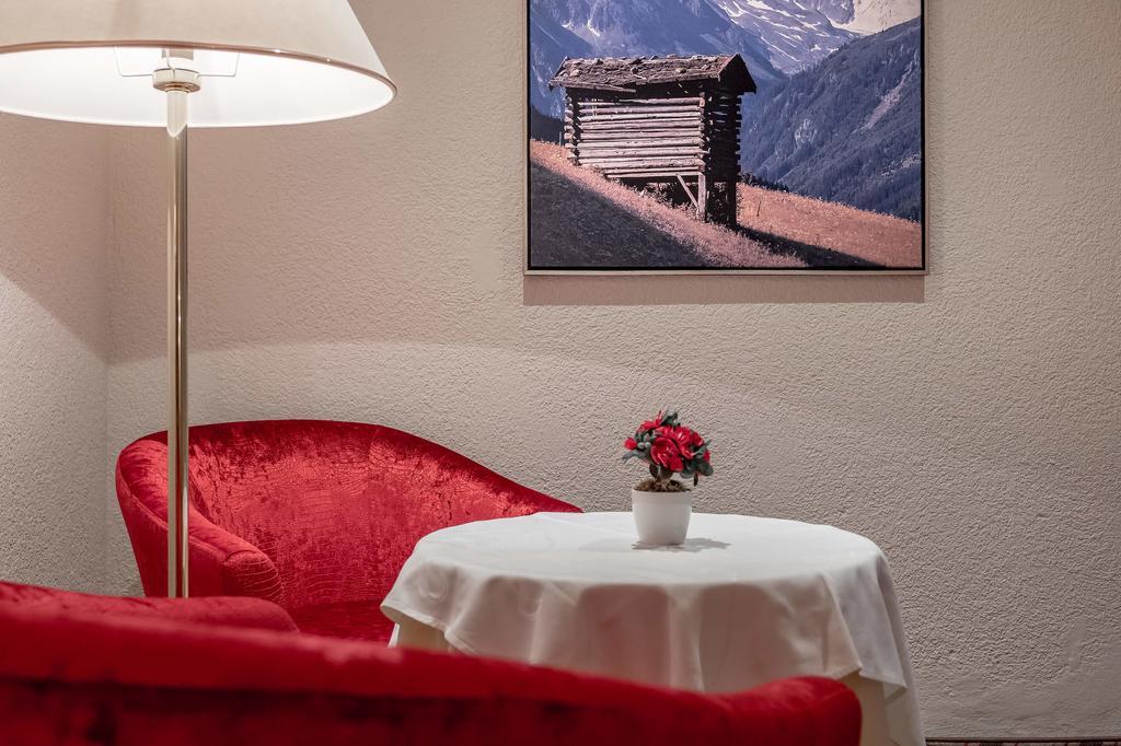 Wellness & Relax Hotel Milderer Hof ノイシュティフト・イム・シュトゥーバイタール エクステリア 写真