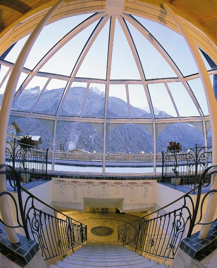 Wellness & Relax Hotel Milderer Hof ノイシュティフト・イム・シュトゥーバイタール エクステリア 写真